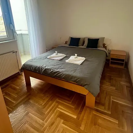 And Bright 2 Bedroom, 3 Balconies * Novi Sad