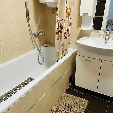 公寓 And Bright 2 Bedroom, 3 Balconies 诺威萨