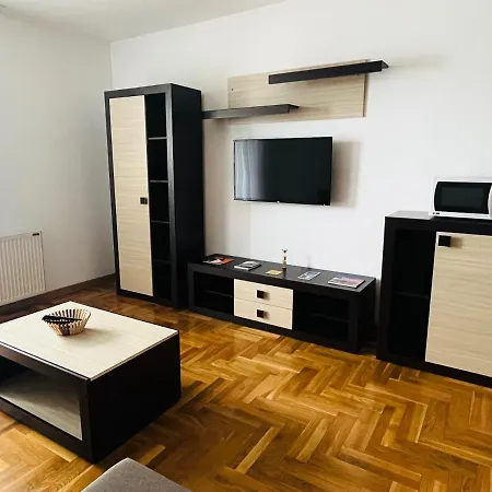 And Bright 2 Bedroom, 3 Balconies